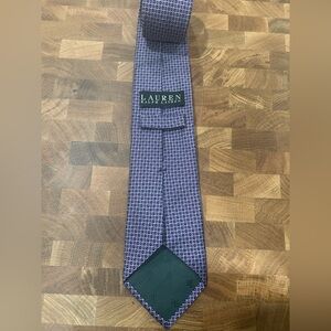 Ralph Lauren Men’s Silk Tie Purple Geometric Pattern